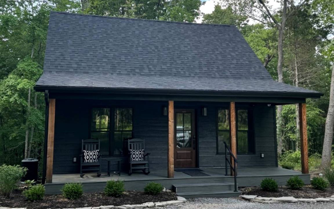 Carbondale House | House ∙ 2 bedrooms ∙ 5 guests