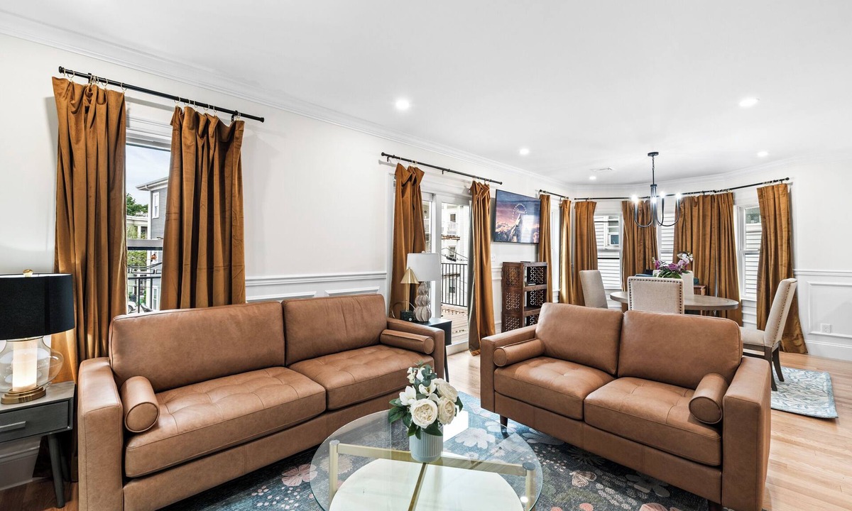 Framingham House | Jamaica Plain Condo