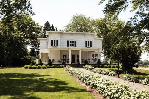 Groton Hotel | John Joseph Inn