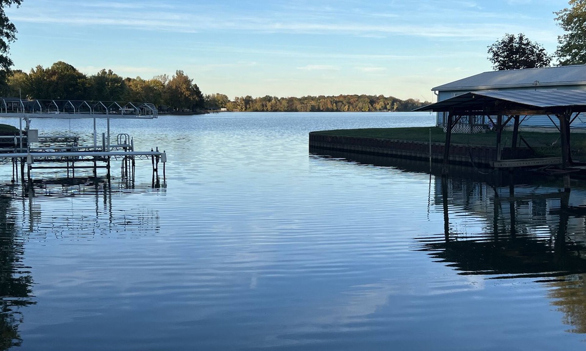 Janesville House | Lake Mattoon Lakehouse
