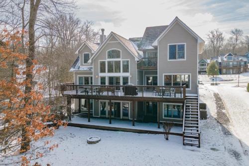 Thayerville House | Lakes End