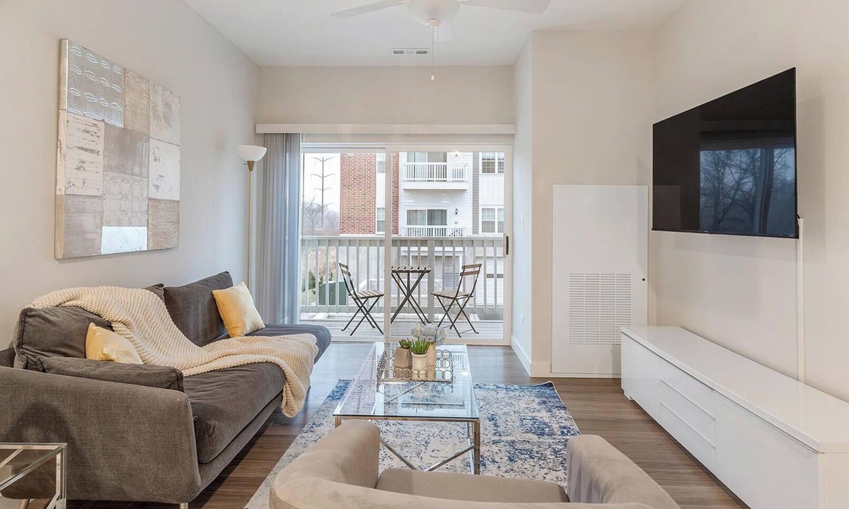 Willow Springs Apartment | Landing | Modern 2BD, Clubhouse, Pool