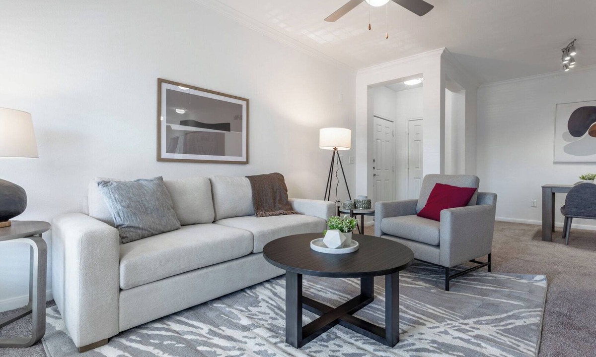 Austin Apartment | Landing | Spectacular 1BD, Gym, Pool