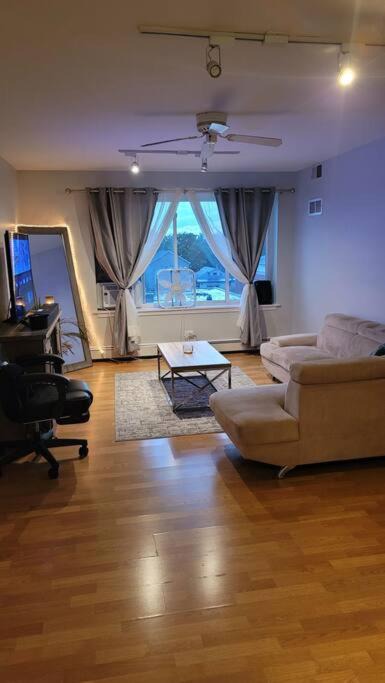 Berwyn Apartment | Lovely 1-bedroom condominium with free designated parking on premises