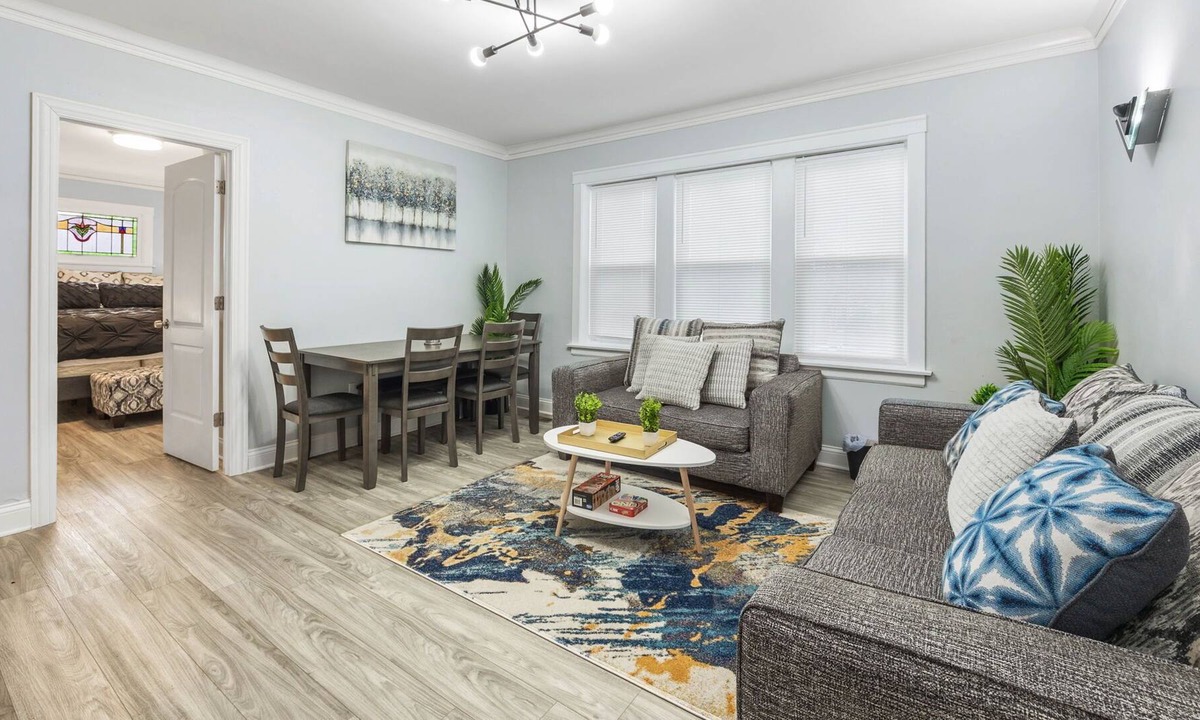 Berwyn Apartment | Lovely King & Queen Suites | 1sr Flr Unit