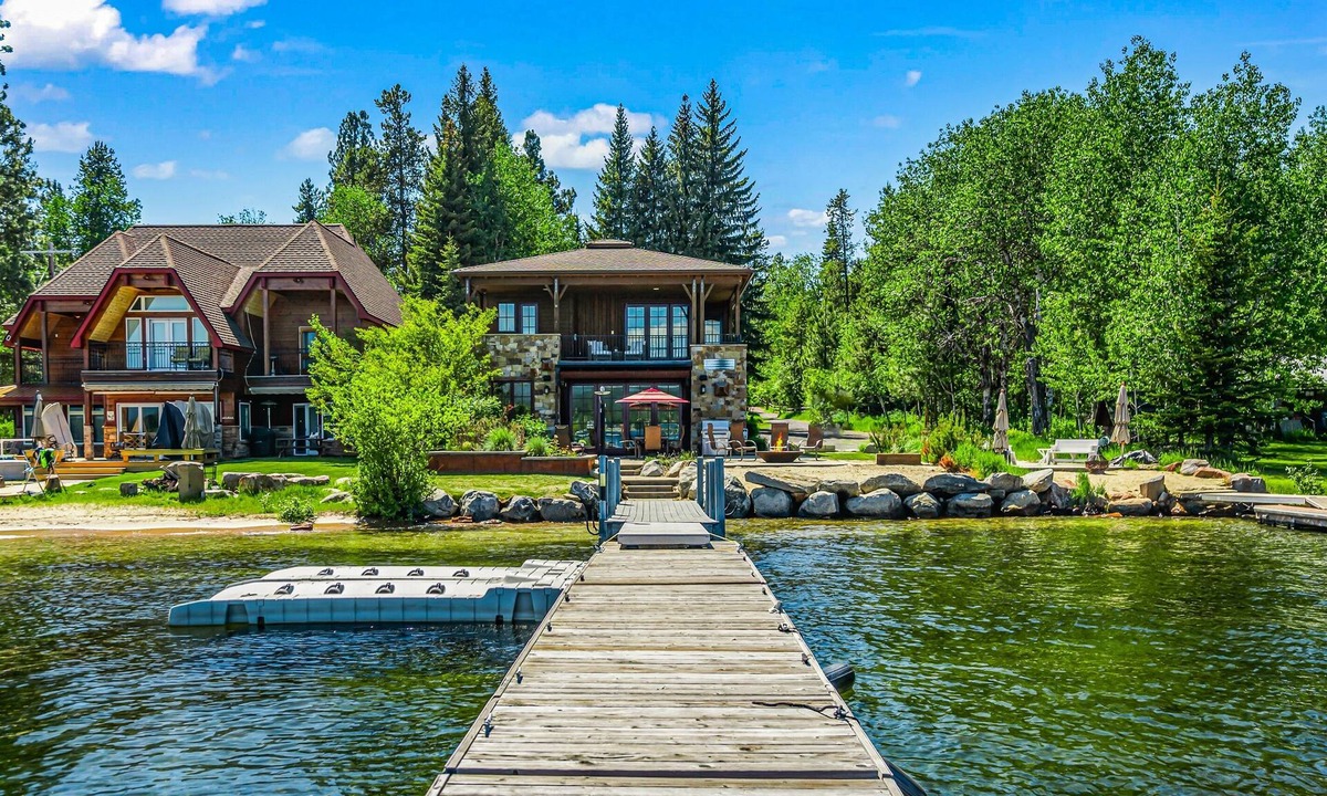 McCall House | Luxury Lakefront · Private Dock + Hot Tub · McCall