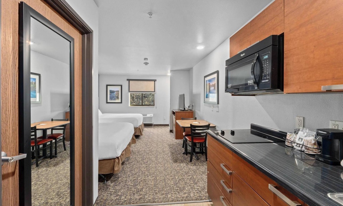 Spokane Valley Hotel | MainStay Suites Spokane Valley