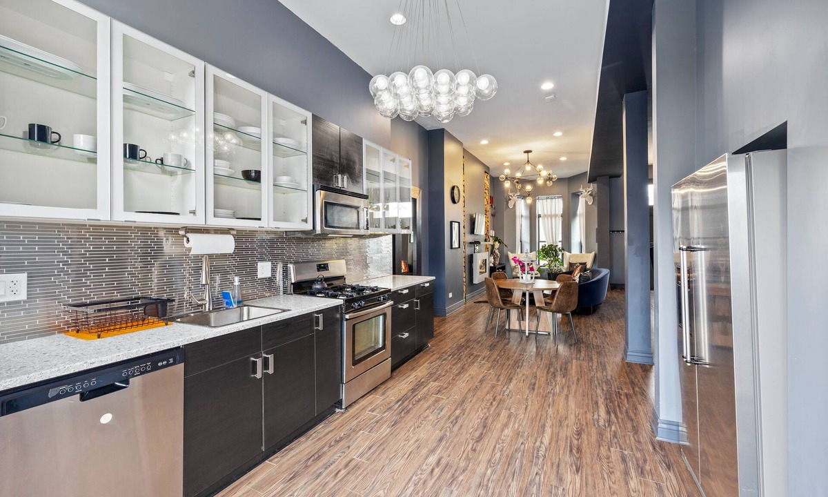 Bronzeville House | Mccormick Place Guest House