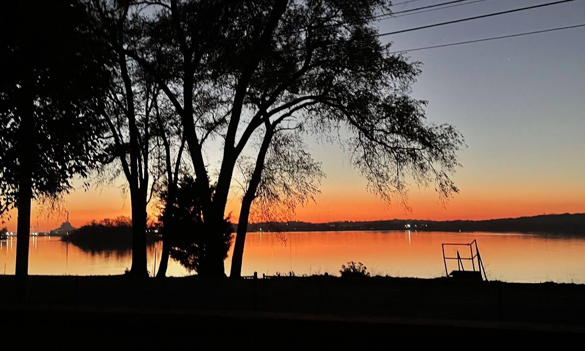 Hampton House | Mississippi River View