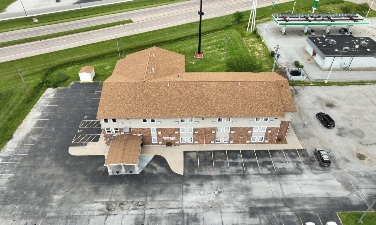 Litchfield Hotel | Motel 6 Litchfield, IL