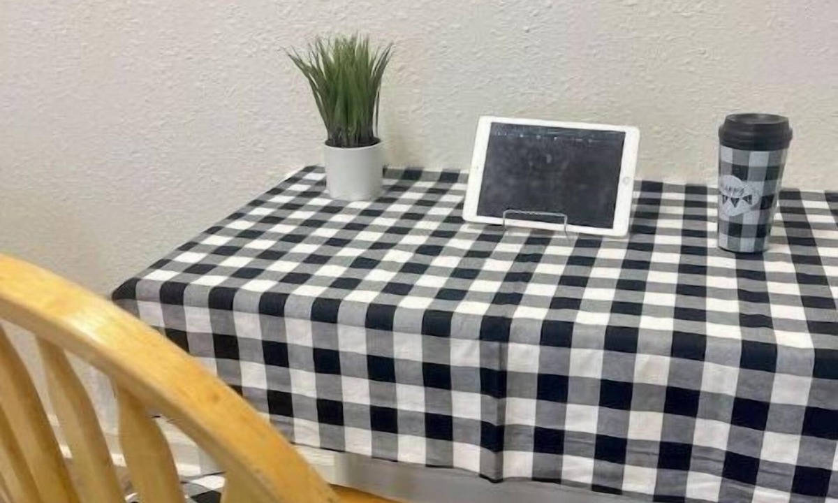 Colbert Apartment | Mountain View Chapel Apartment (pet friendly)