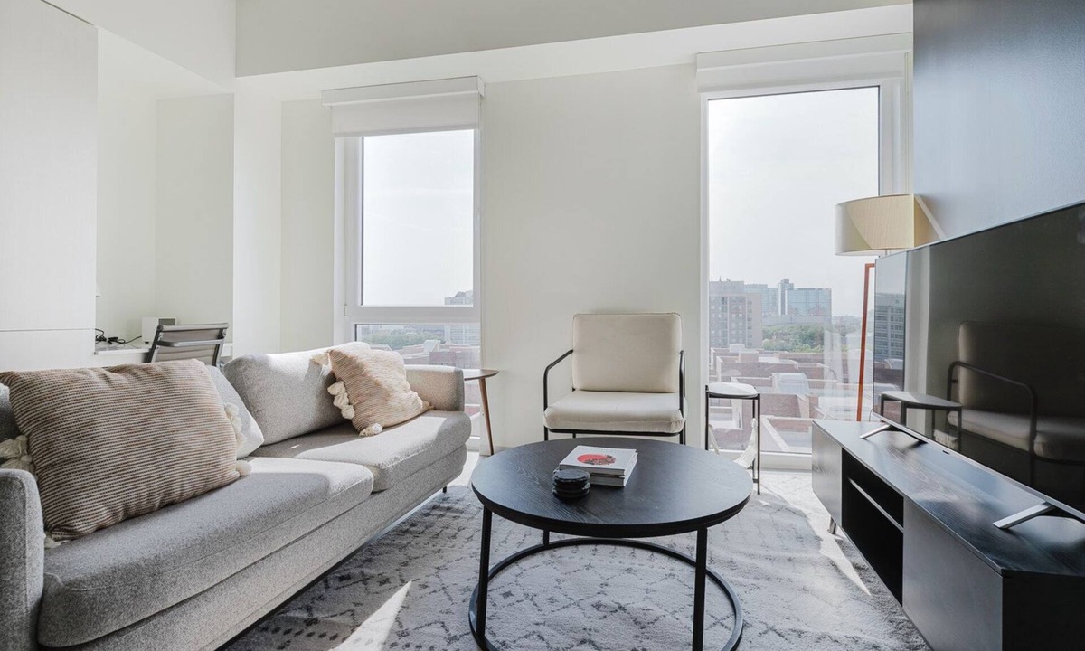 Old Town Apartment | Neat Old Town 1BR Gym, W/D, Rooftop, BBQ & A/C, by Blueground