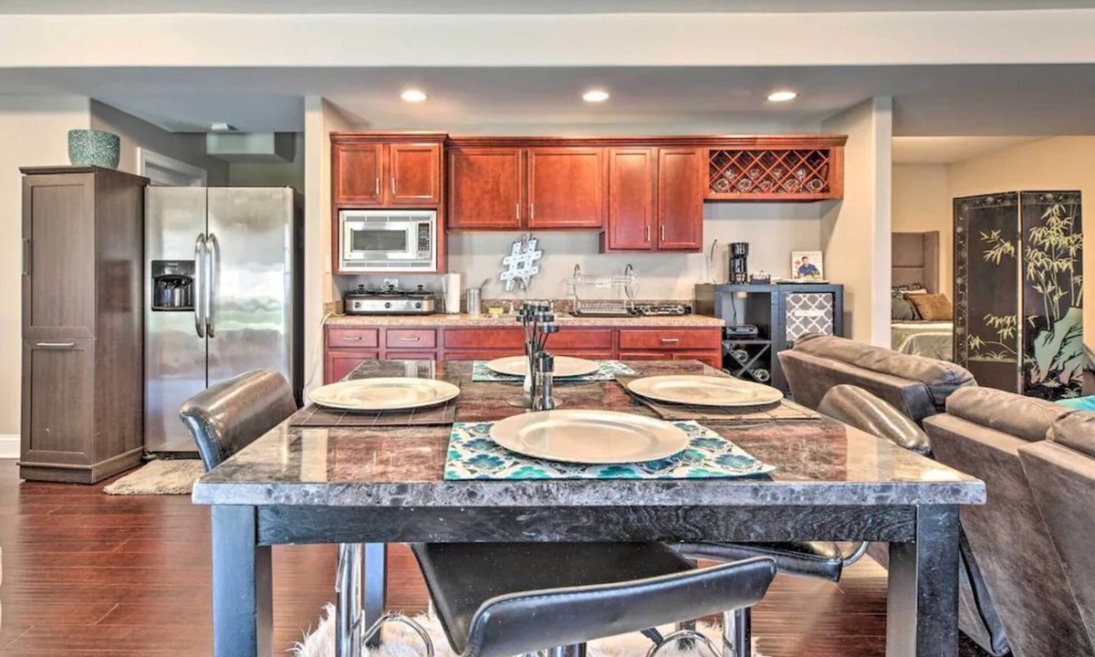 Steger Apartment | NEW! Serene Garden-Level Apt: 30 Miles to Chicago!