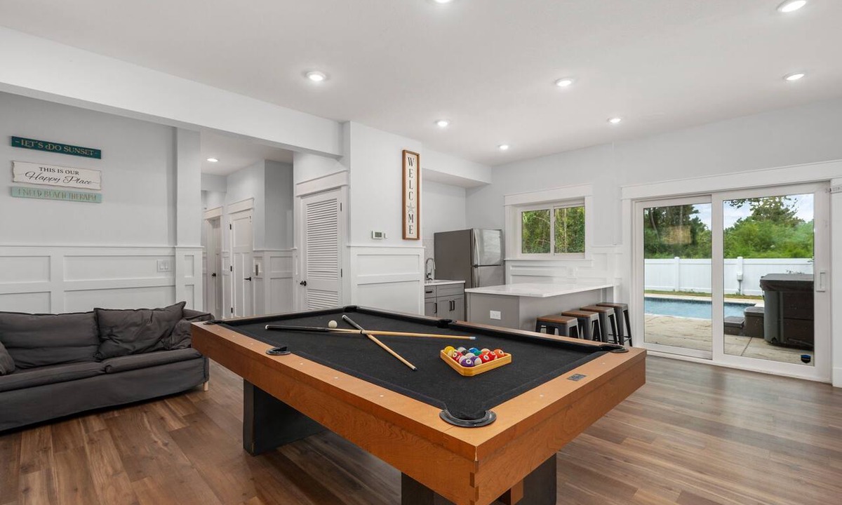 Corolla House | NEW Soundfront Home, Elevator, Hot Tub, BBQ, Golf, Renowned Currituck Club Access