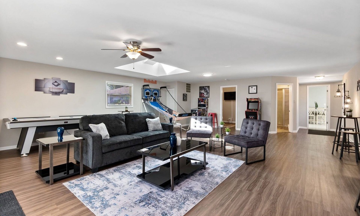 Oak Lawn House | Oak Lawn Rental