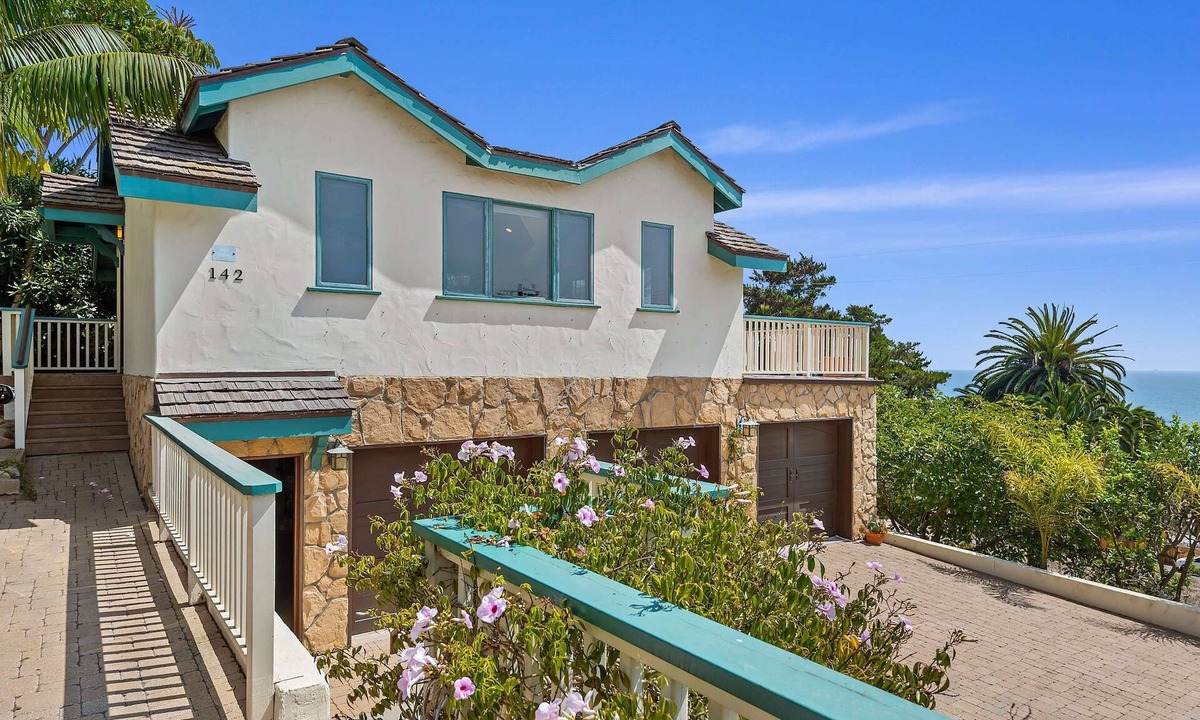 Summerland House | Ocean View Studio Near Butterfly Beach Santa Barbara
