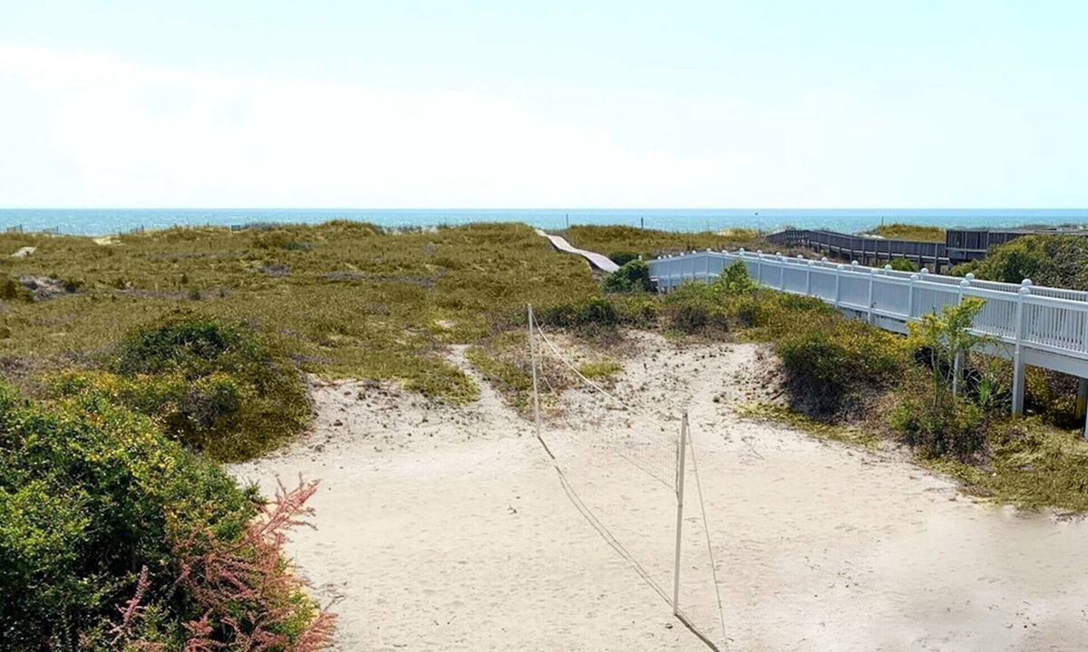 Holden Beach House | OCEANFRONT. On Preferred West end of Island !/Very Peaceful!