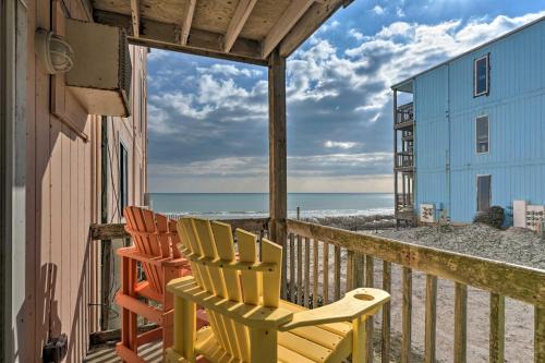 Sneads Ferry House | Oceanfront Topsail Beach Retreat - Steps to Shore!