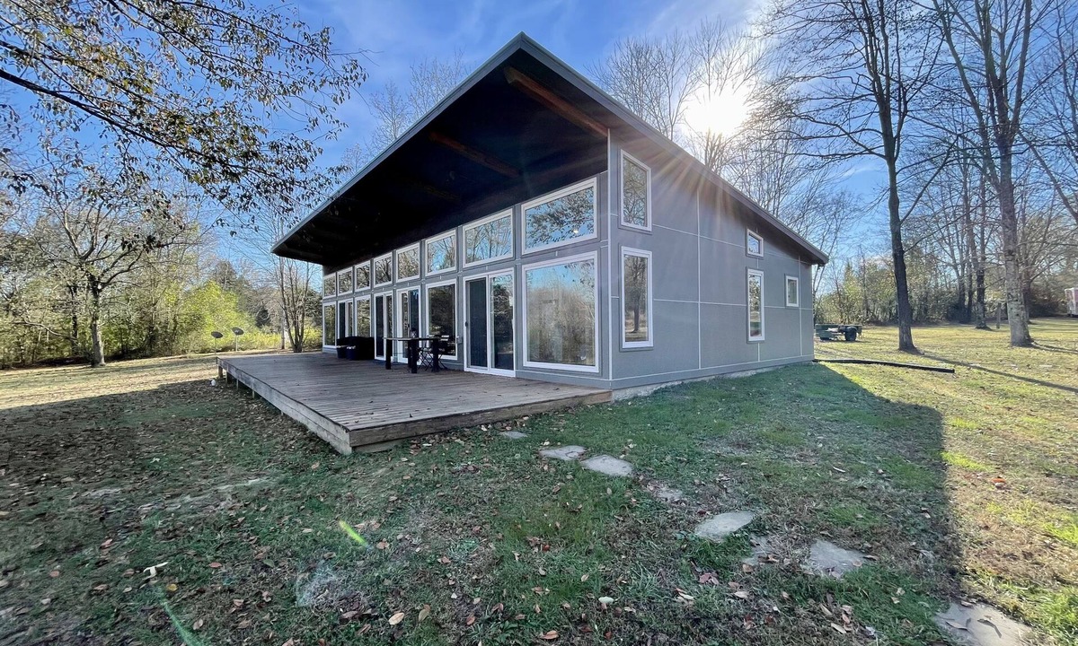 Charlotte House | Osolee Meadows 8 Secluded Acres On The Harpeth River + Hang-Out Cabin!