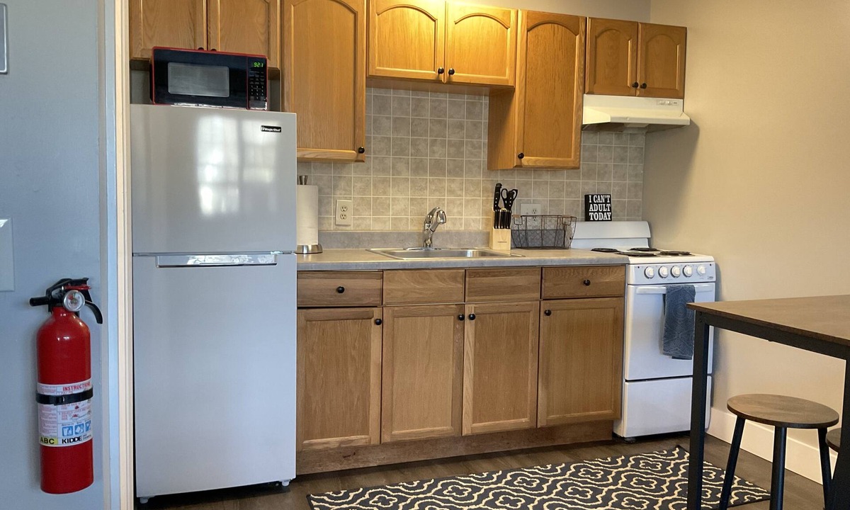 Suncook Apartment | - Pet Friendly - Riverfront - Lakes - Seacoast - Boston -