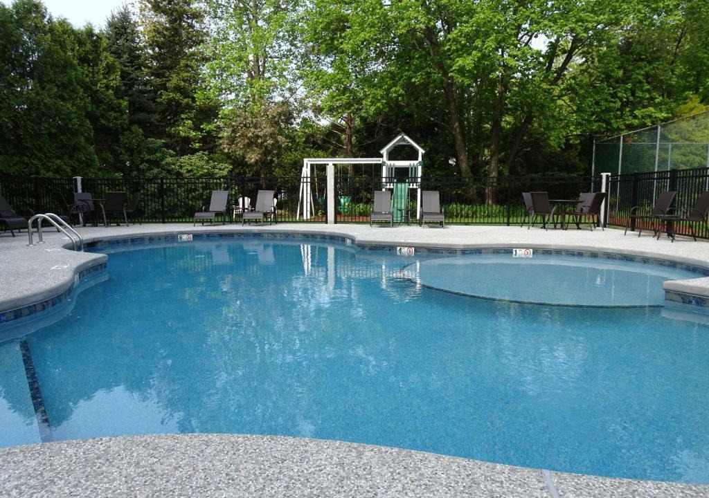 Ogunquit Resort | Pink Blossoms Resort