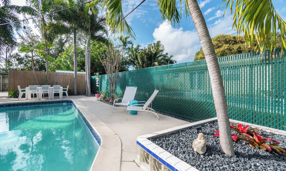 Pompano Beach House | Pompano Oasis w/Heated Pool 8 mins to the Beach!