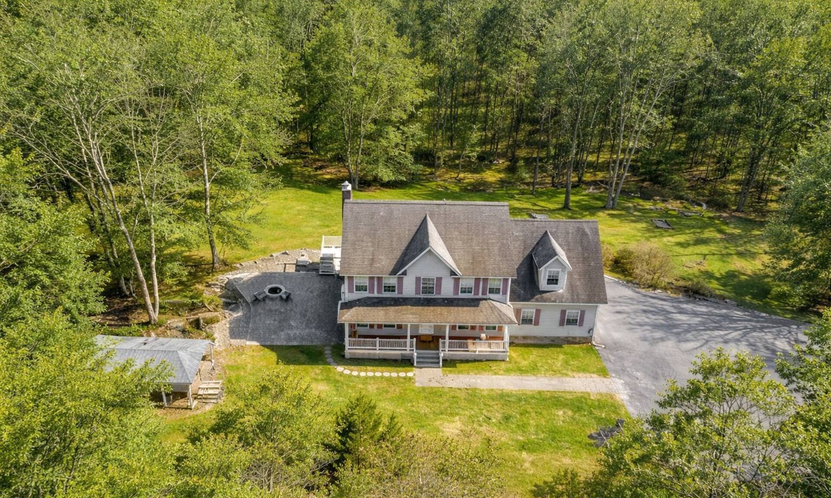 Chester House | Private 5-Bed Country Estate on 22 Acres