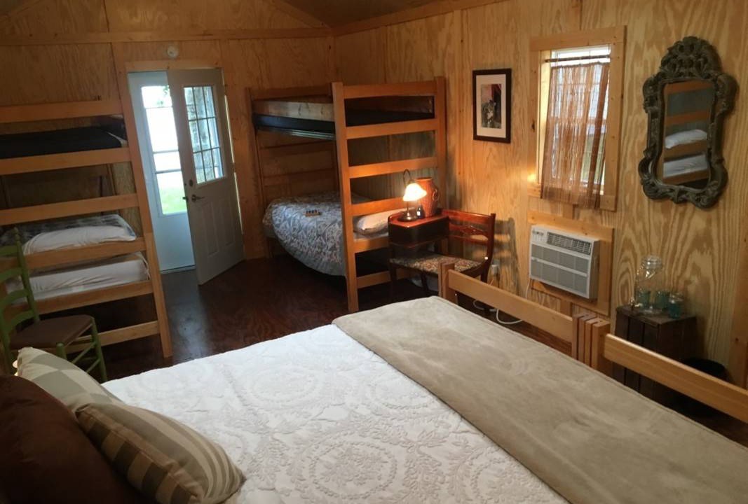 Elizabeth Resort | Private room ∙ 6 guests