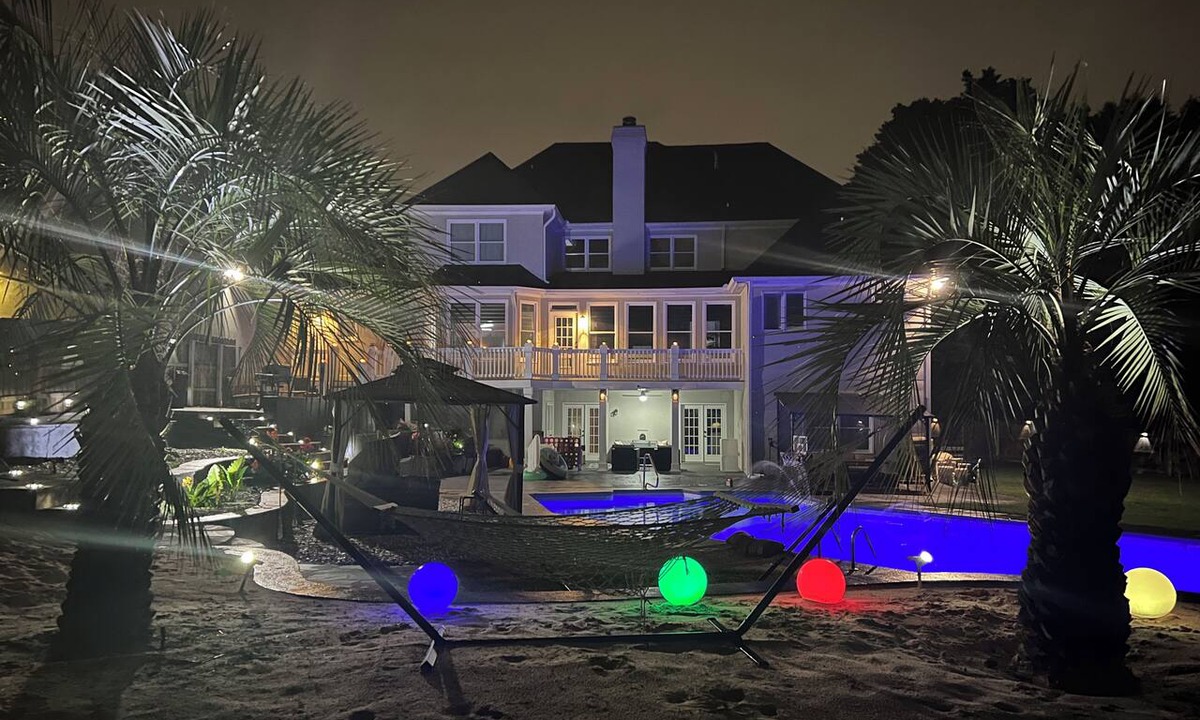Lithonia House | Private Suite with backyard pool oasis! No Parties