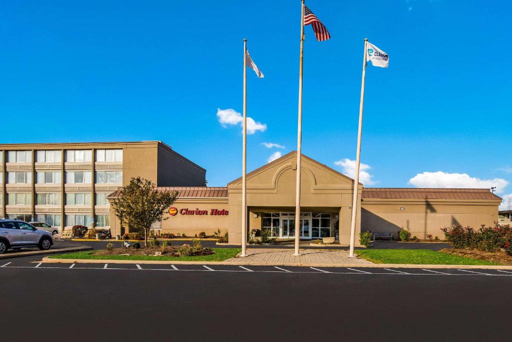 Joliet Hotel | Quality Inn Joliet