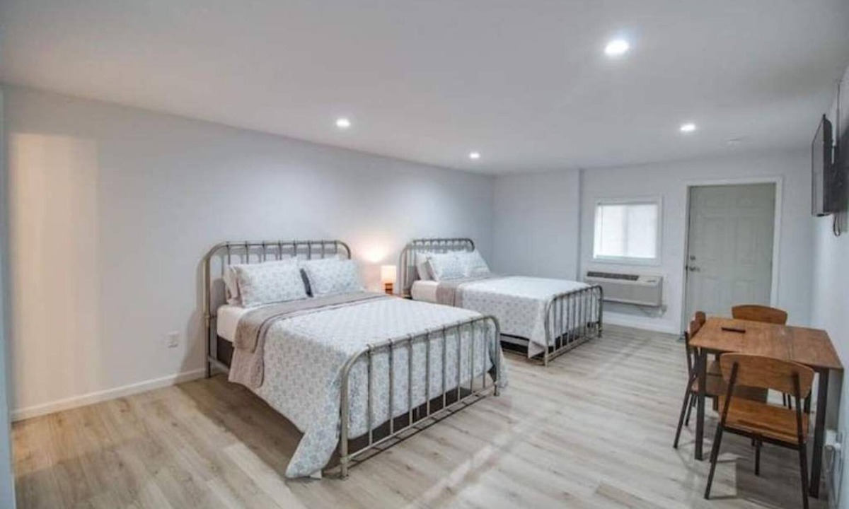 Grafton Apartment | Rafton Inn Vacation Cottage 93
