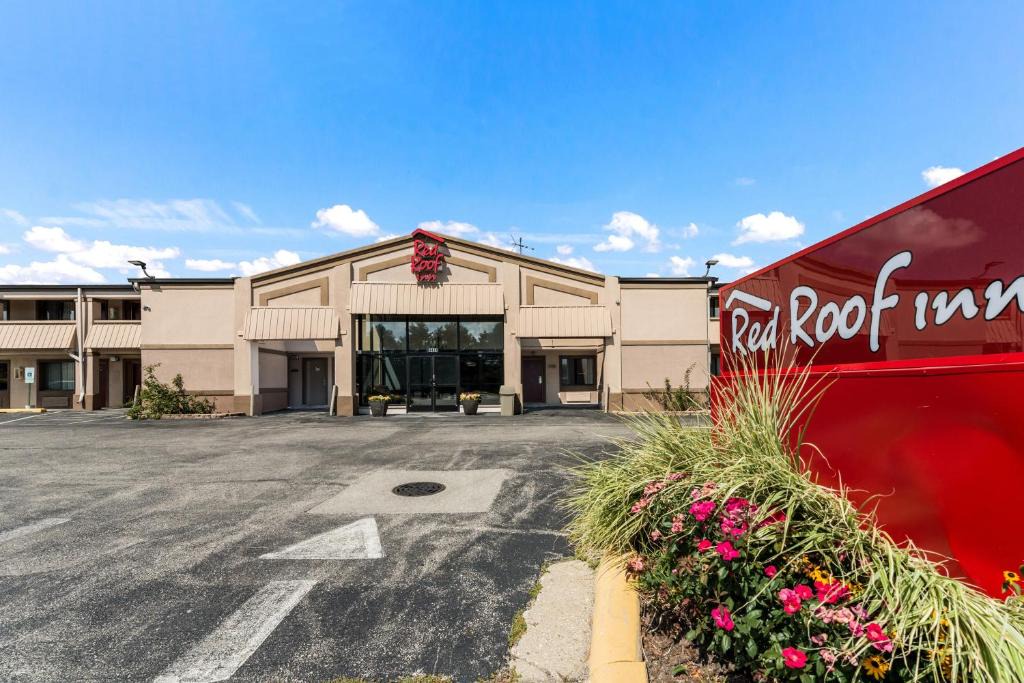 Morton Grove Hotel | Red Roof Inn Morton Grove