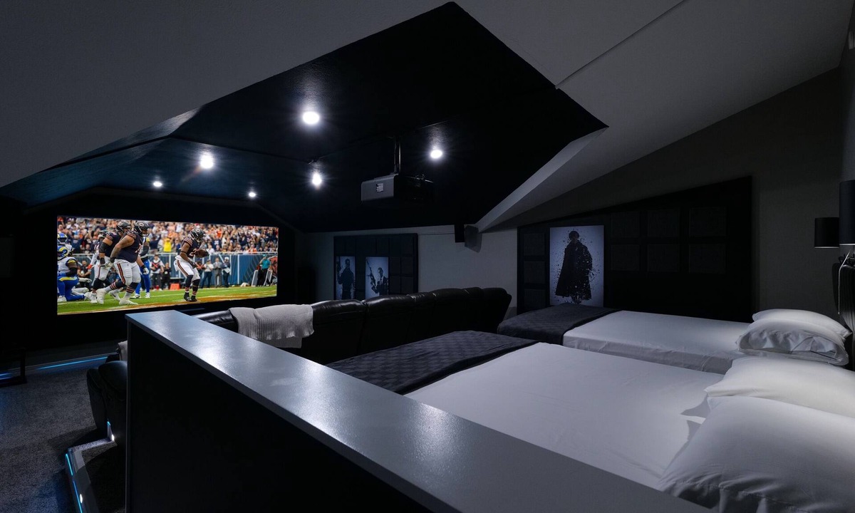 Bloomington House | Royale Cinema Retreat - Theater, Games, Lounge