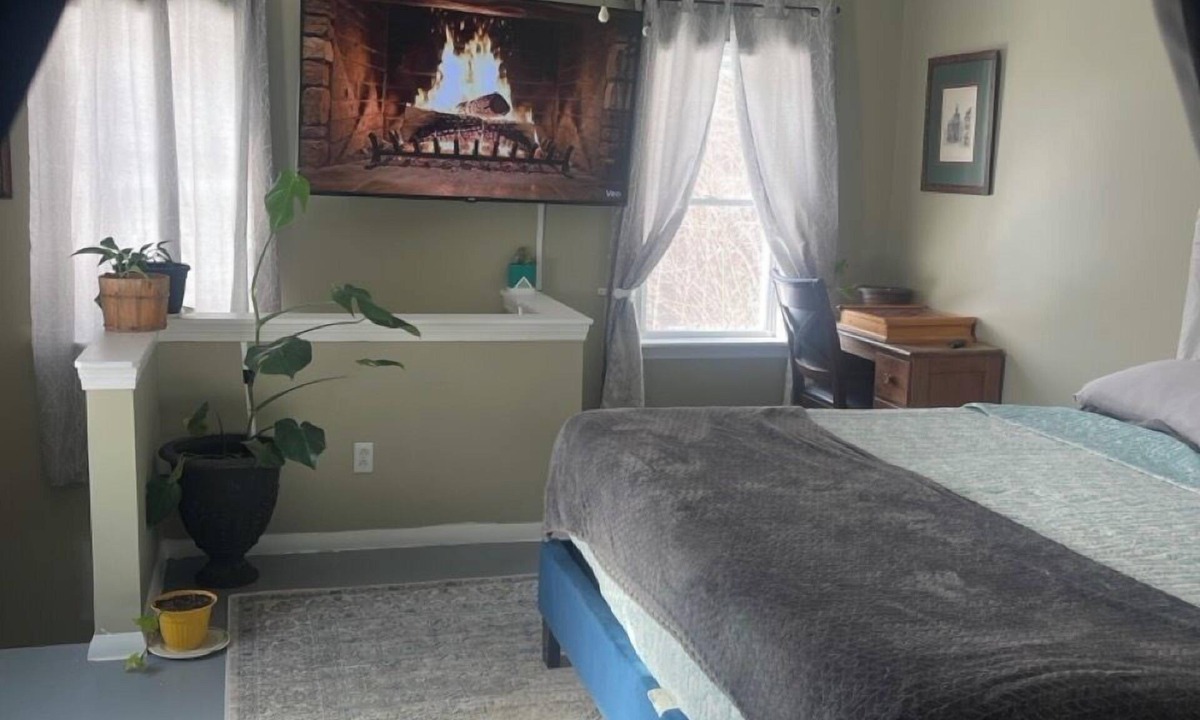 Olamon House | Secluded Luxury Escape Near Katahdin & Acadia