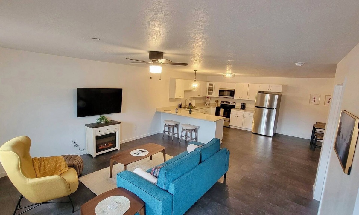 Kellogg Condo | SilverStrike Condos Convenient Comfortable and Affordable. Close to Gondola.