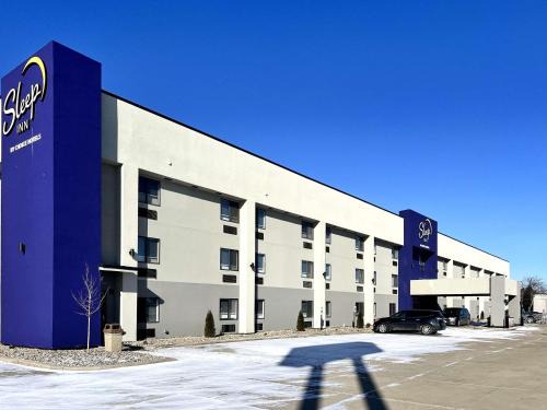 Baymont | Champaign