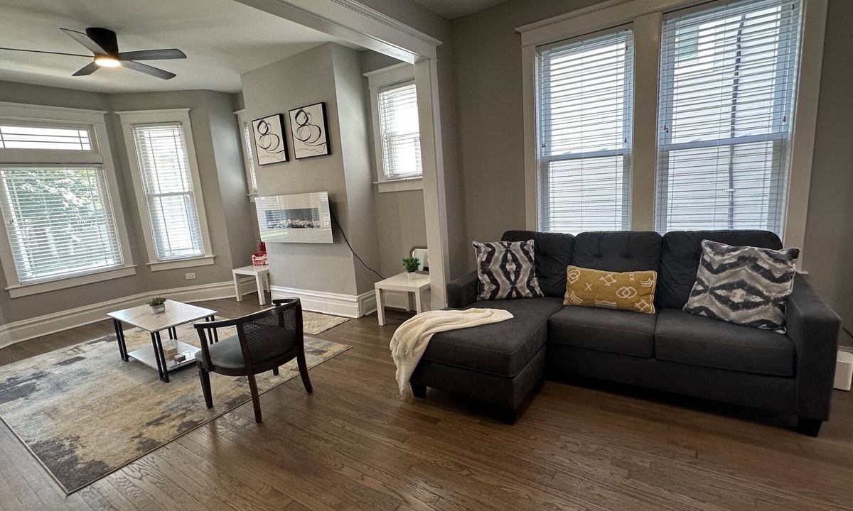 South Shore House | South Shore Retreat 5 bedrooms/entertainment