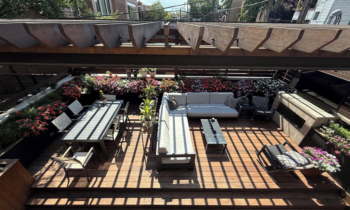 Sheffield Neighbors House | Spacious Newly Renovated Home in Lincoln Park w/Outdoor Living & Dining Area!
