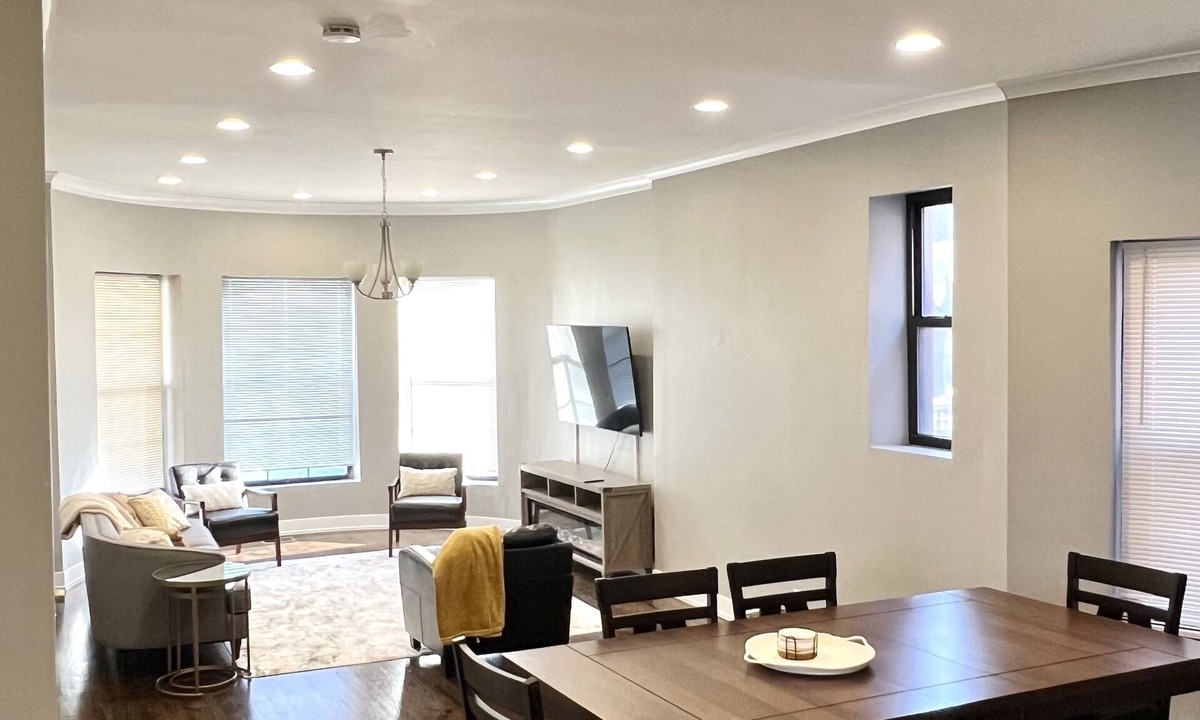 Grand Boulevard Apartment | Spacious unit in historic gem
