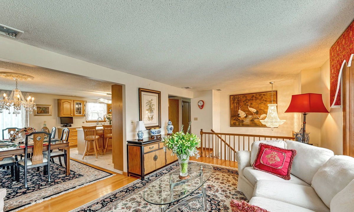 Windsor House | Spacious Yard w/Gazebo: Charming Windsor Retreat
