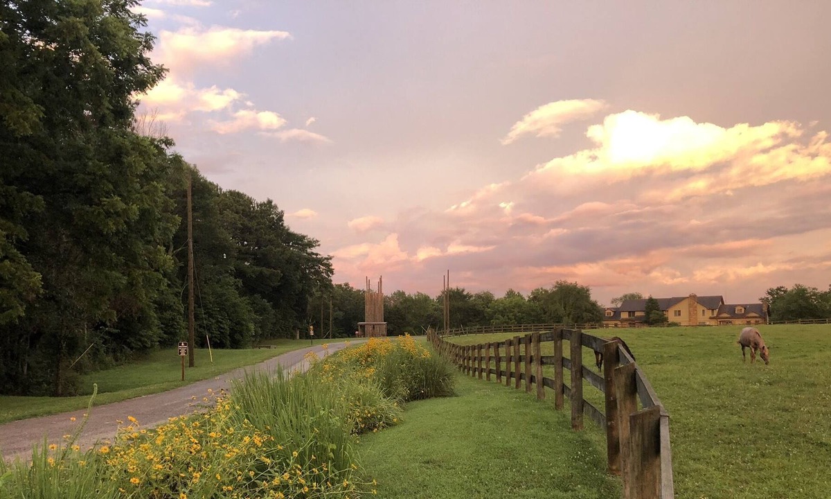 Ozark Apartment | St. Noel Redbud Suite at Camp Ondessonk