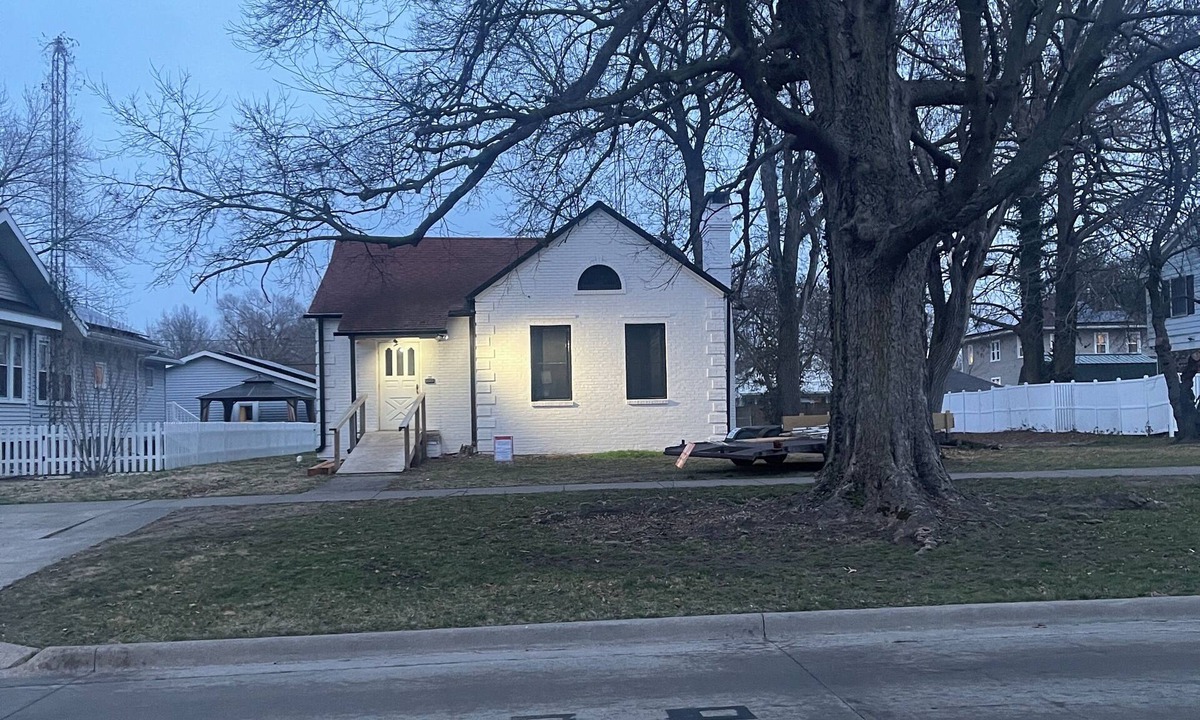 Litchfield House | State Street House; 3-br house; PETS WELCOME; Litchfield