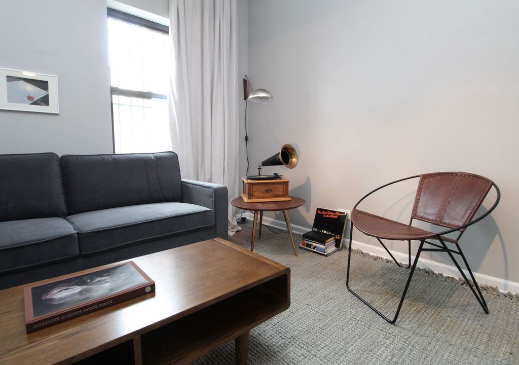 Wicker Park Apartment | Steps to Shops, Eats | Open Loft w/ W&D | Zencity