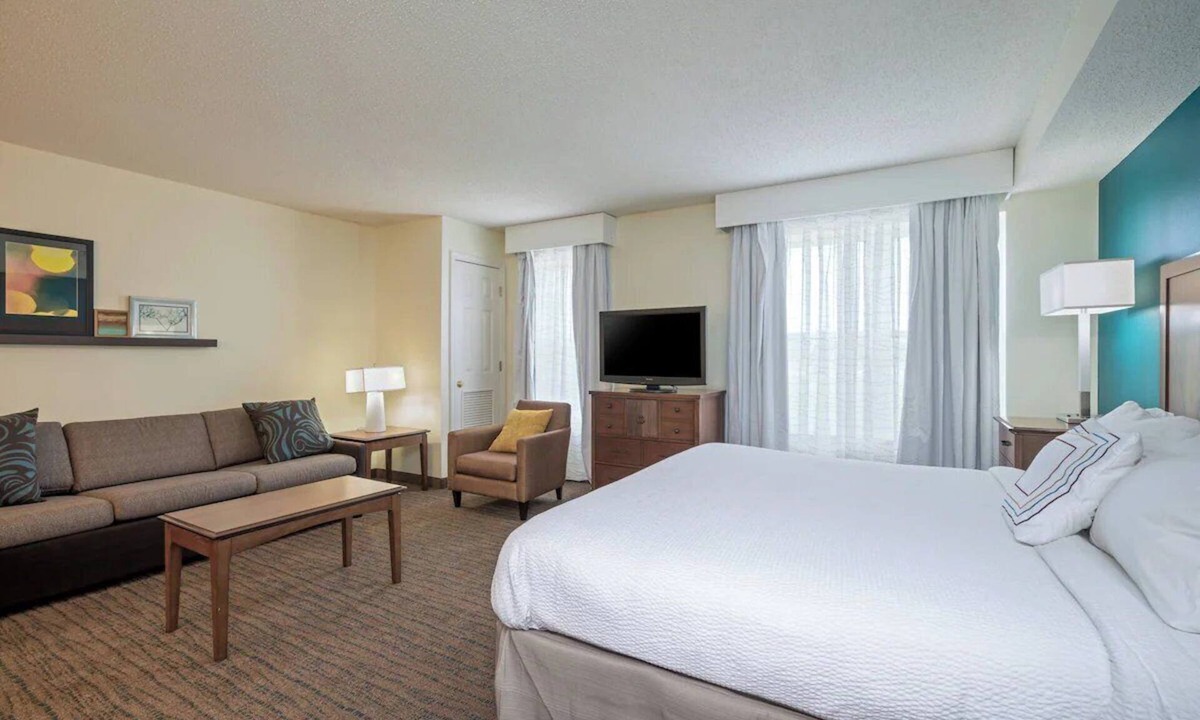 Salisbury Hotel | Studio King | Marriott Salisbury | Eastern Shore Stay, Breakfast, Near Airport
