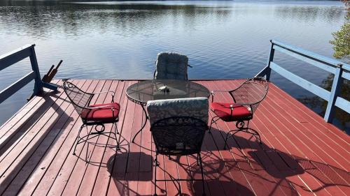 Long Pond Resort | Stunning Lakefront Home - Swim, Fish, Kayak, HotTub