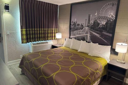 Rockford Hotel | Super 8 by Wyndham Rockford South