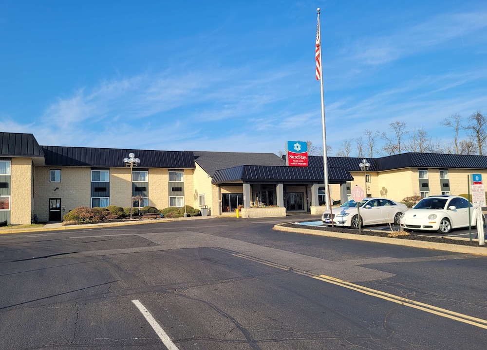 Cookstown Hotel | SureStay Plus Hotel by Best Western McGuire AFB Jackson
