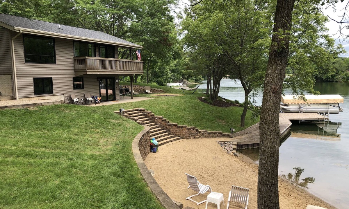 Putnam House | The Beach House