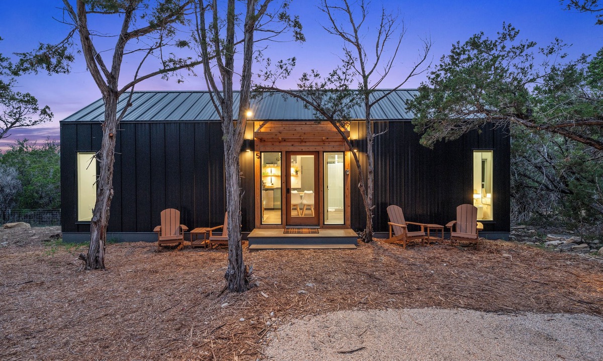 Wimberley Hotel | The Cedars Ranch
