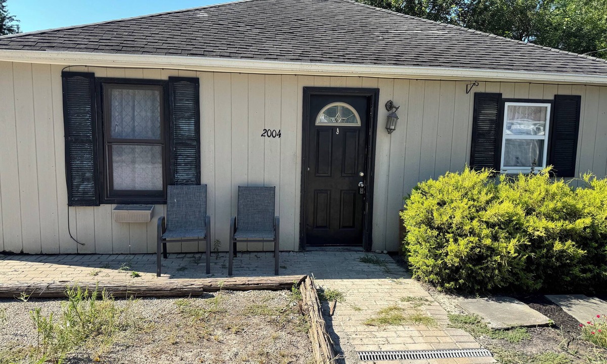 Charleston House | The little house